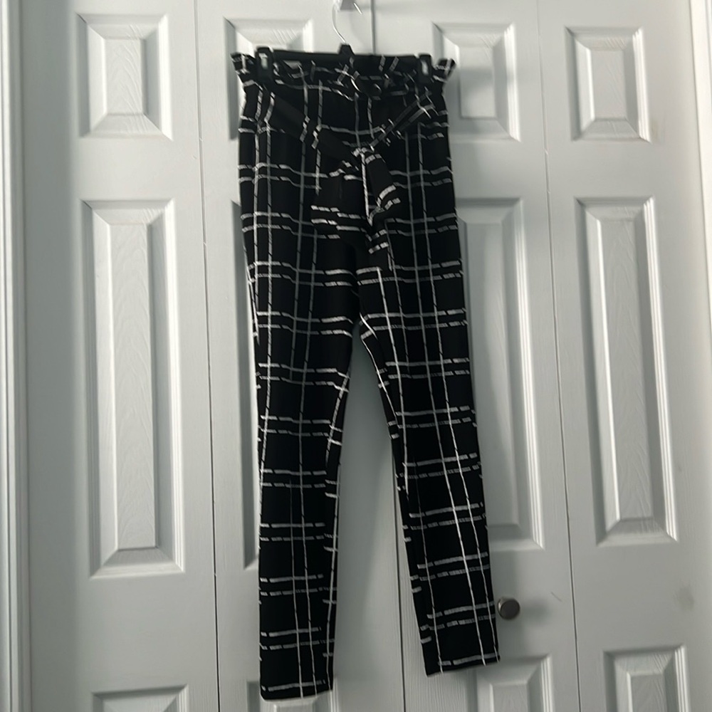 Checker Pants With Tie Belt